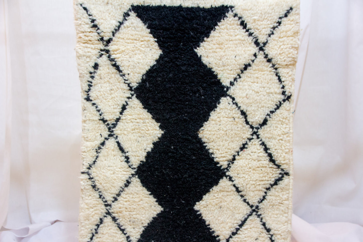 Beni Ourain Runner — Ivory Field with Charcoal Spine