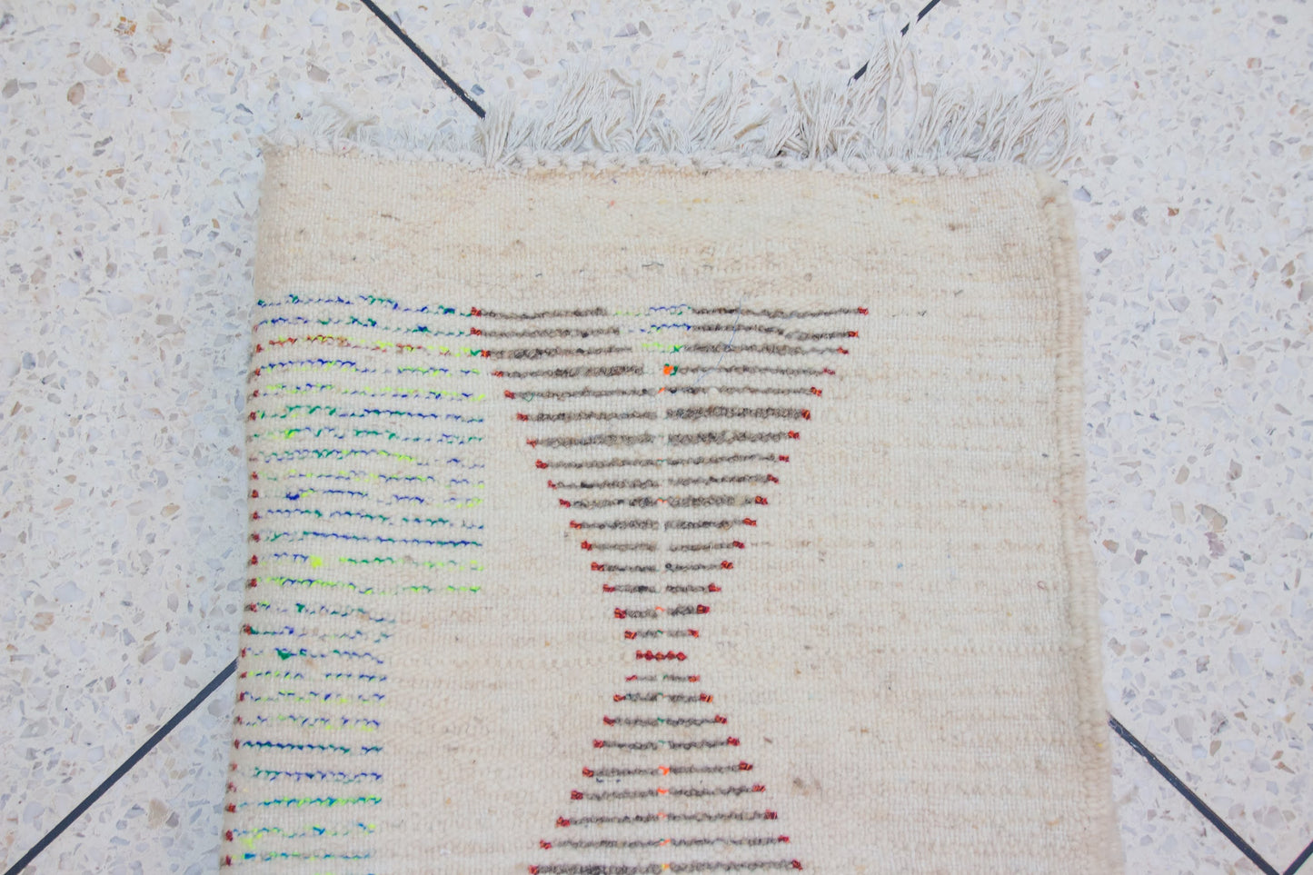Azilal Runner — Ivory Field with Neon Hourglass Motifs