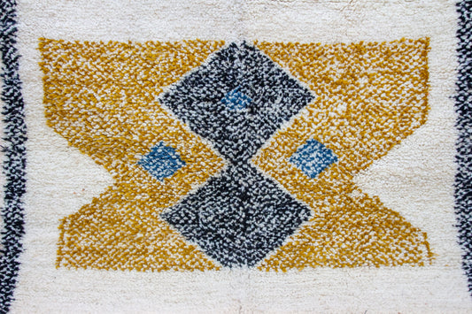 Azilal Saffron Chalice Medallion — Ivory Field with Charcoal Border