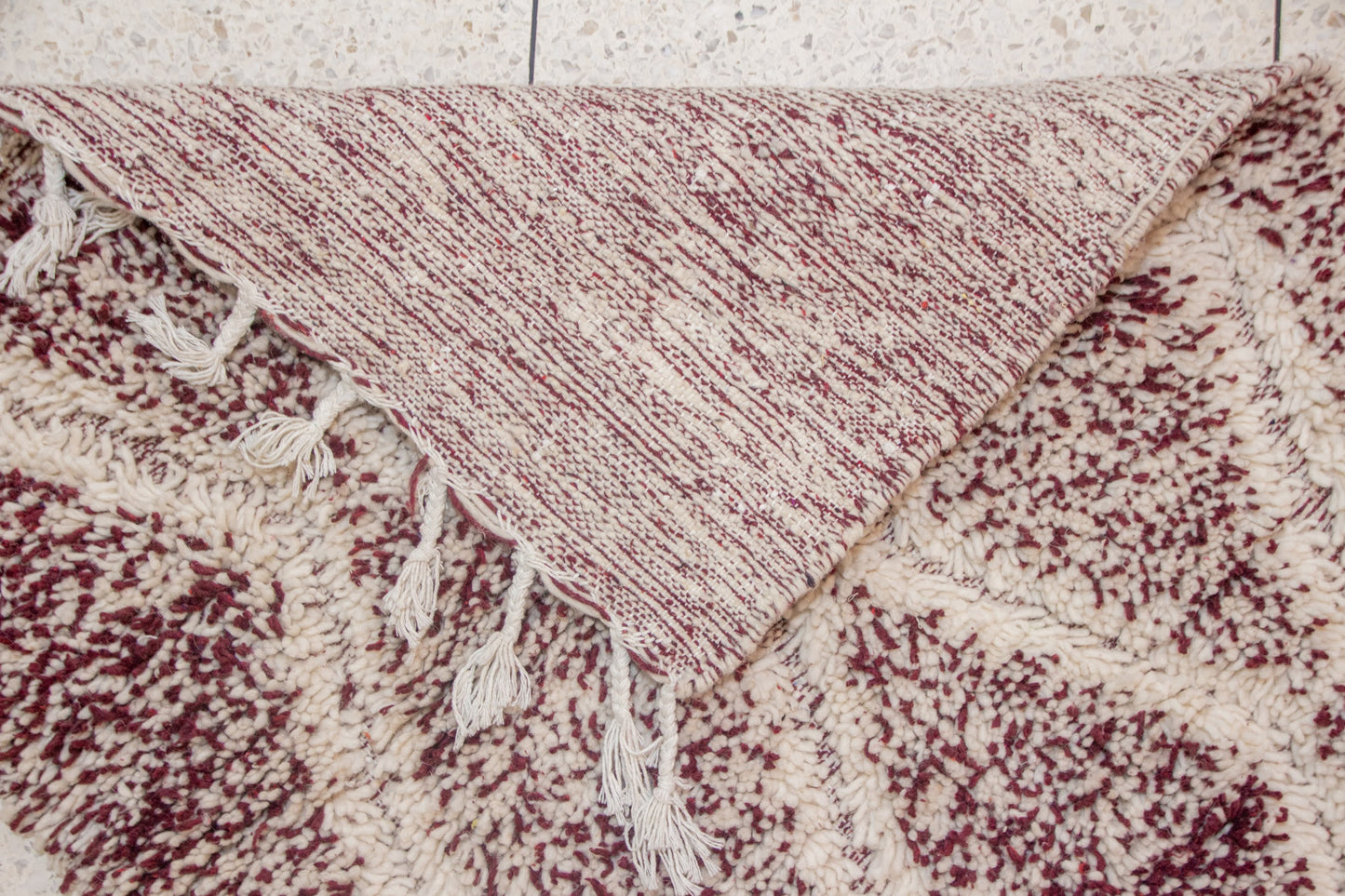 Marmoucha Diamond Cascade — Crimson Ground with Ivory Lattice