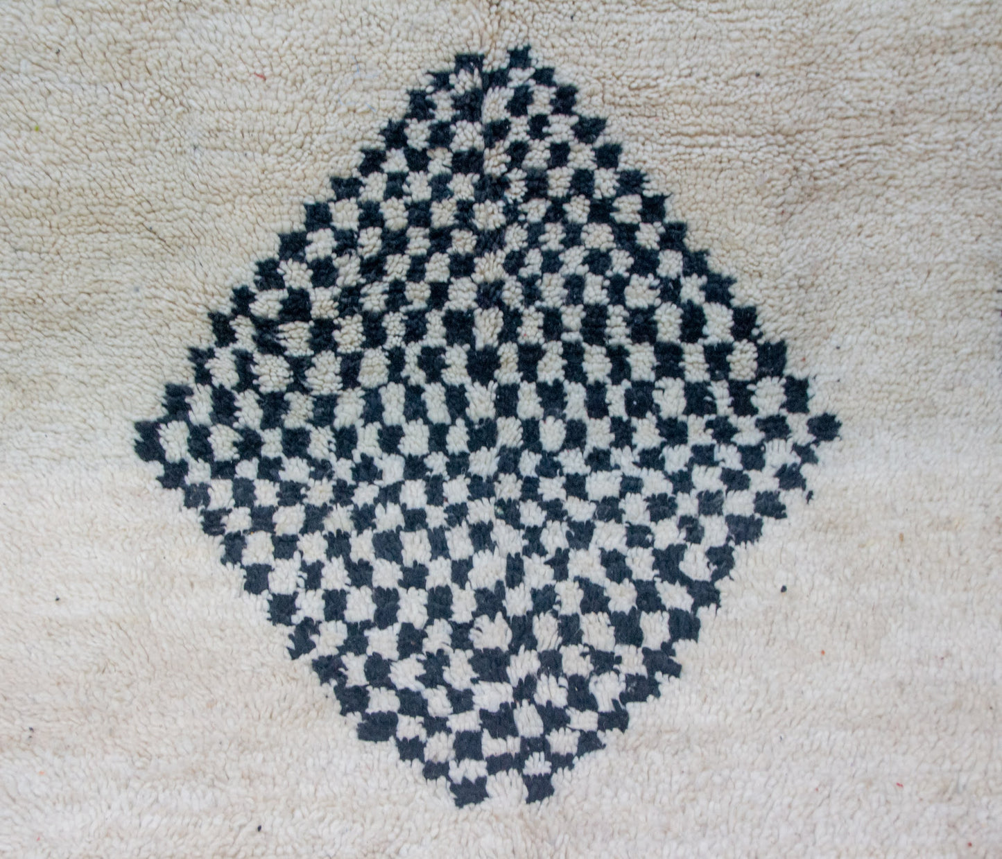 Beni Ourain Checker Pyramid — Ivory Wool with Geometric Border