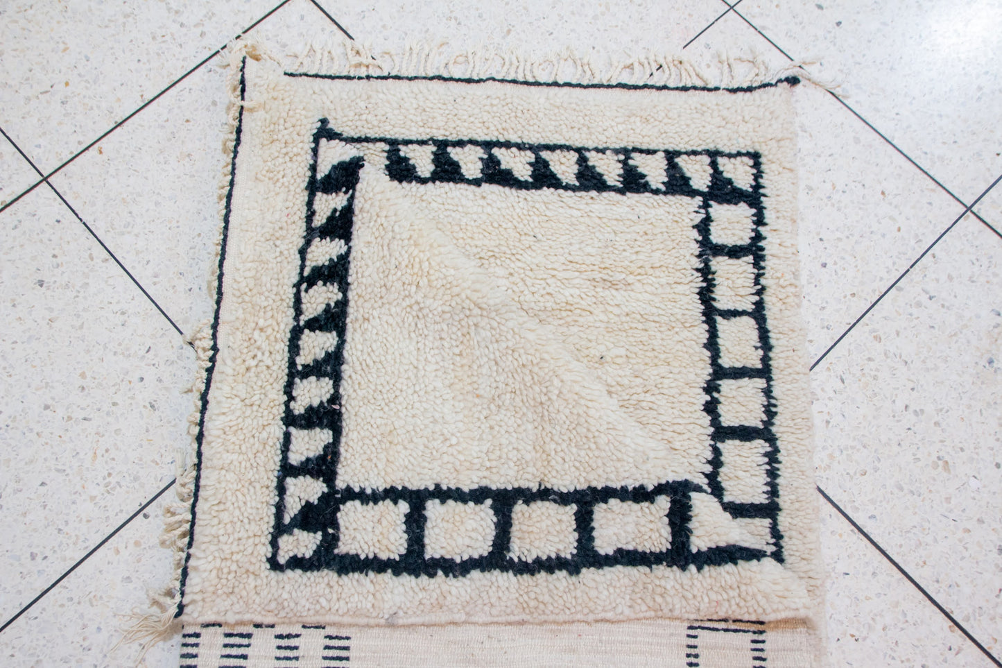 Beni Ourain Checker Pyramid — Ivory Wool with Geometric Border