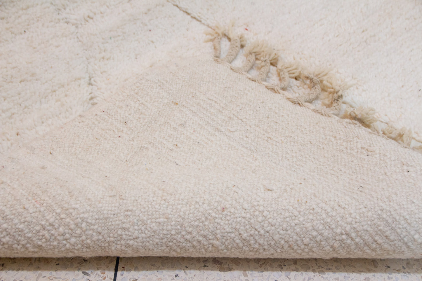 Beni Ourain Rug — Ivory “Ghost-Line” Geometry