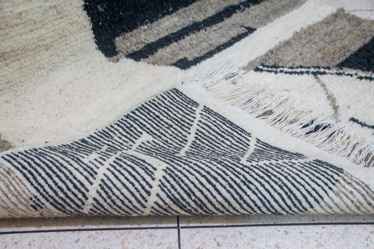 Azilal Abstract Atlas — Ivory Wool with Earth and Ink Geometry