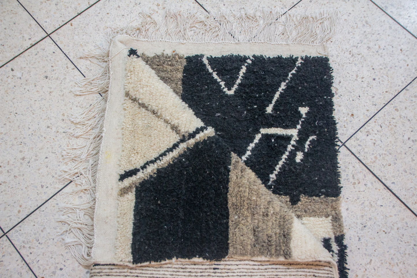 Azilal Abstract Atlas — Ivory Wool with Earth and Ink Geometry
