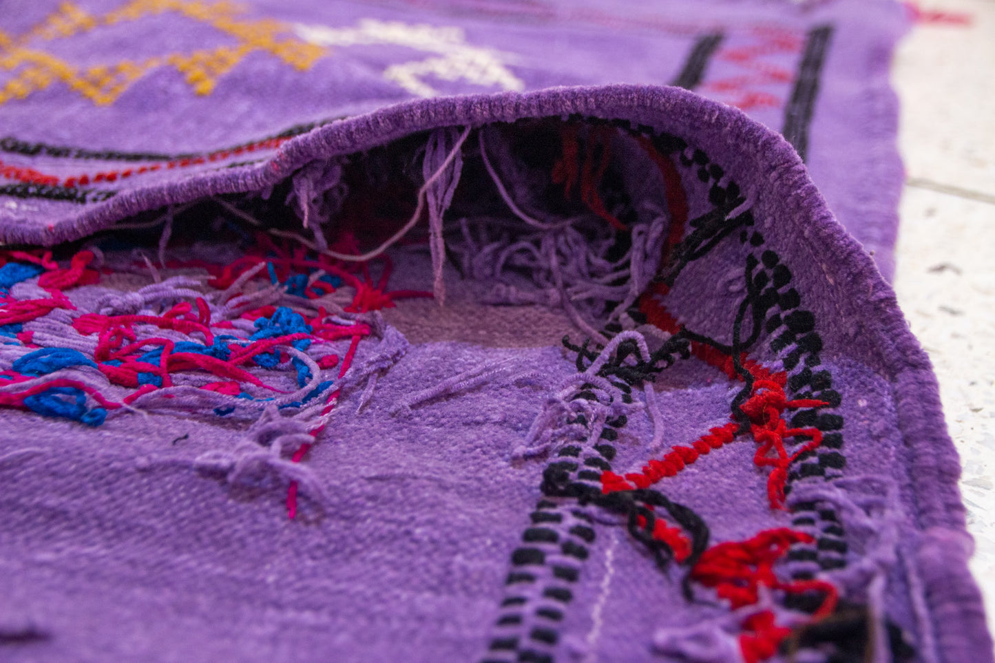 Boujaad – Amethyst Field with Ancestral Glyphs
