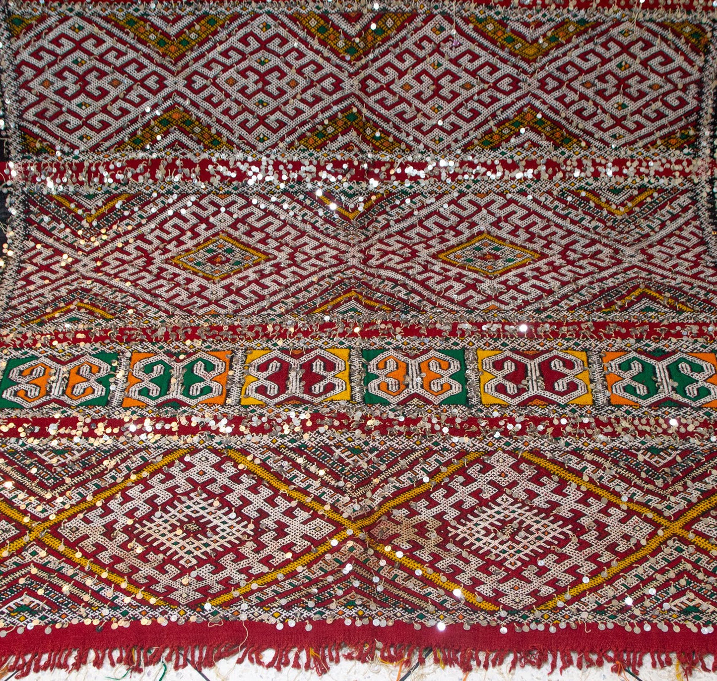 Ait Zayane Henbel Kilim — Labyrinth Bands & Crossed Medallions
