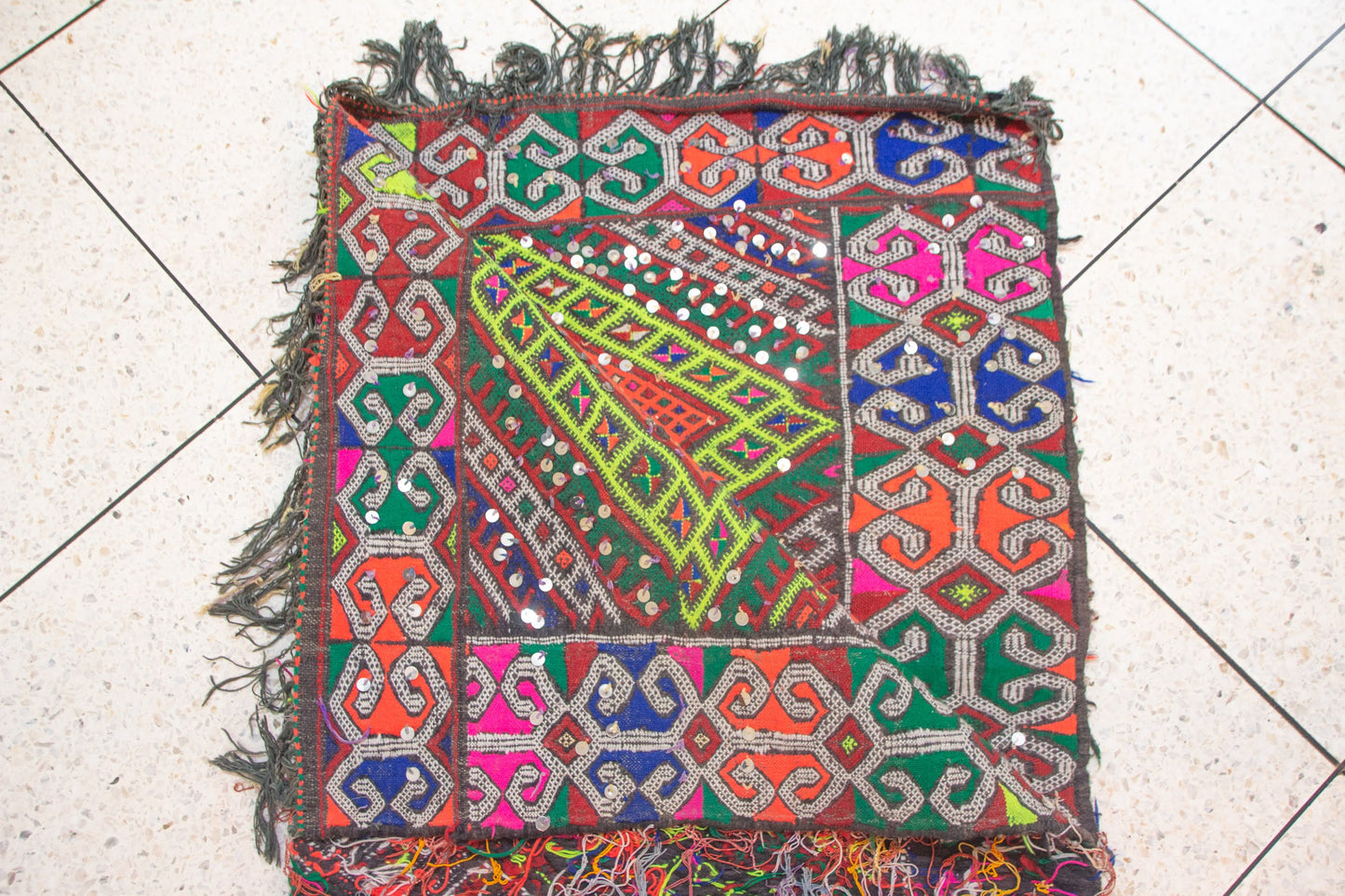 Beni Mguild Henbel Kilim — Zigzag Constellations