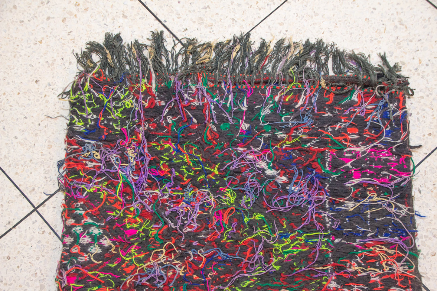 Beni Mguild Henbel Kilim — Zigzag Constellations