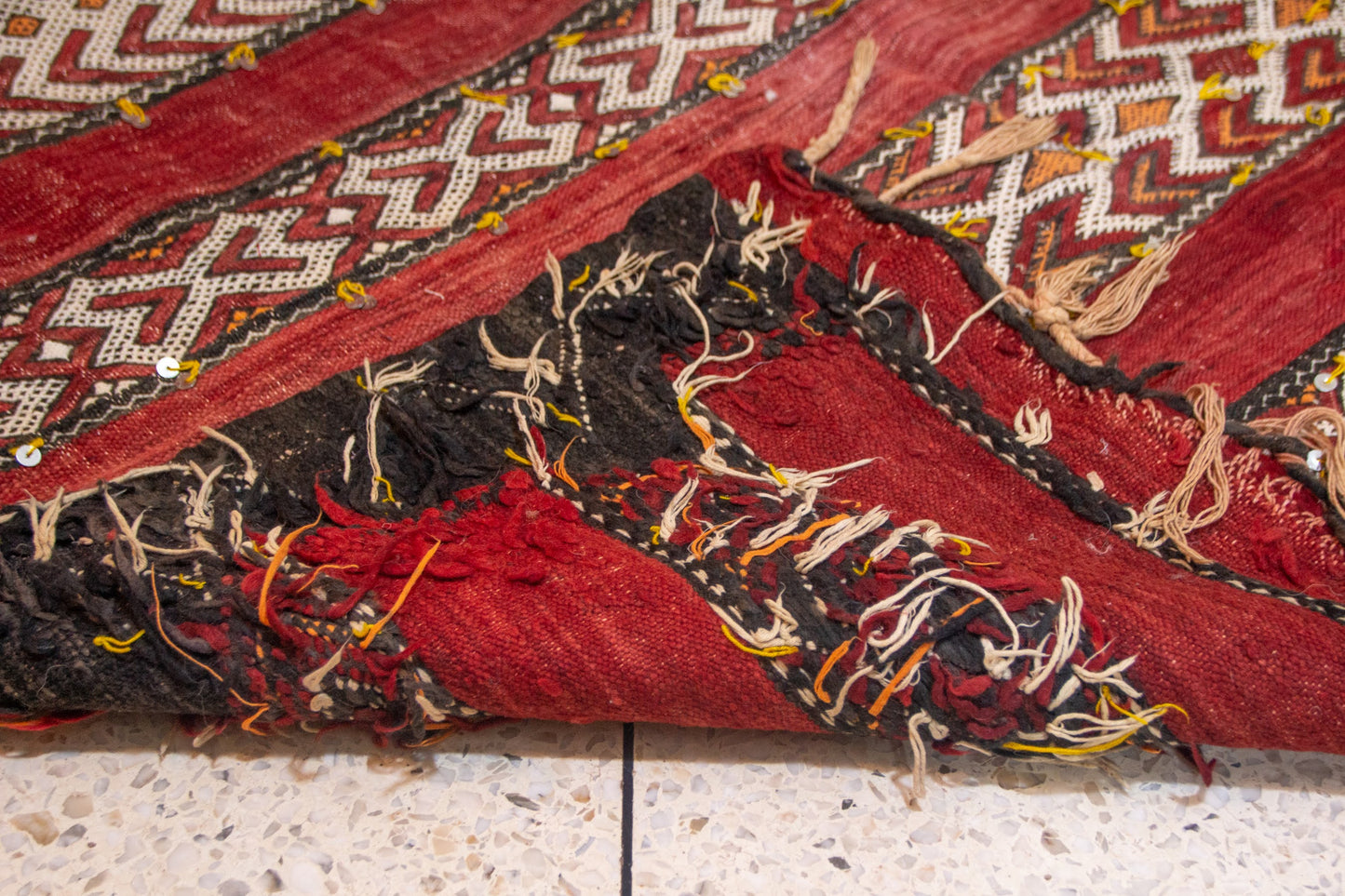 Crimson Atlas – Zayane Vintage Masterpiece in Ancestral Geometry