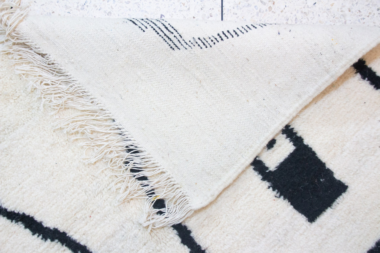 Azilal Abstract Skyline — Ivory Wool with Black & Taupe Motifs
