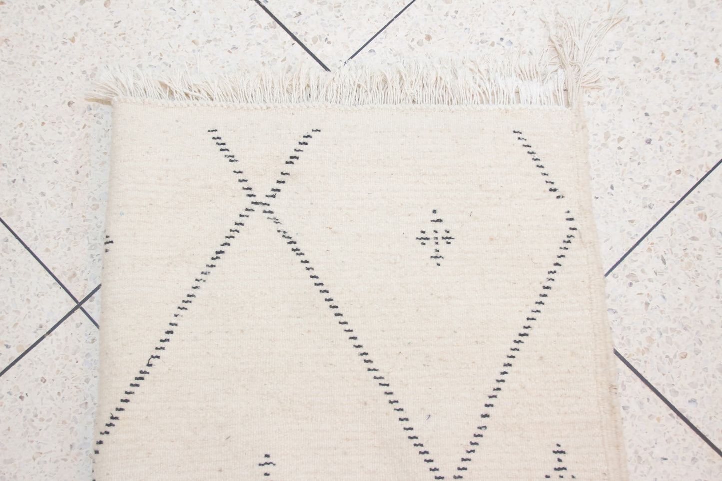 Beni Ourain Pile Rug — Ivory Field with Charcoal Lattice & Star Tufts