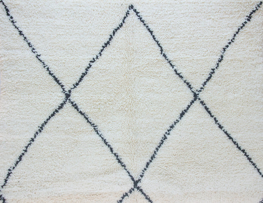 Marmoucha Pile Rug — Ivory Field with Charcoal Open Lattice