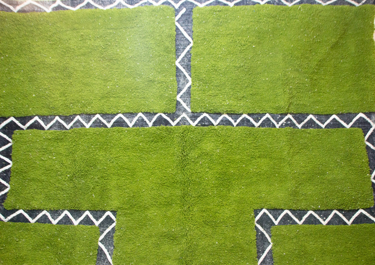 Marmoucha Sanctuary Panels — Verdant Field with Sawtooth Registers