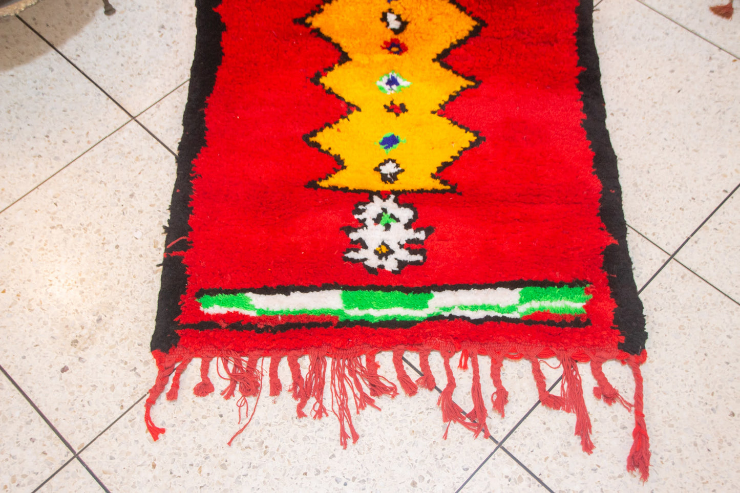 Aït Zayane (Kubba) Sun-Spine Runner — Red Field with Talismanic Crowns