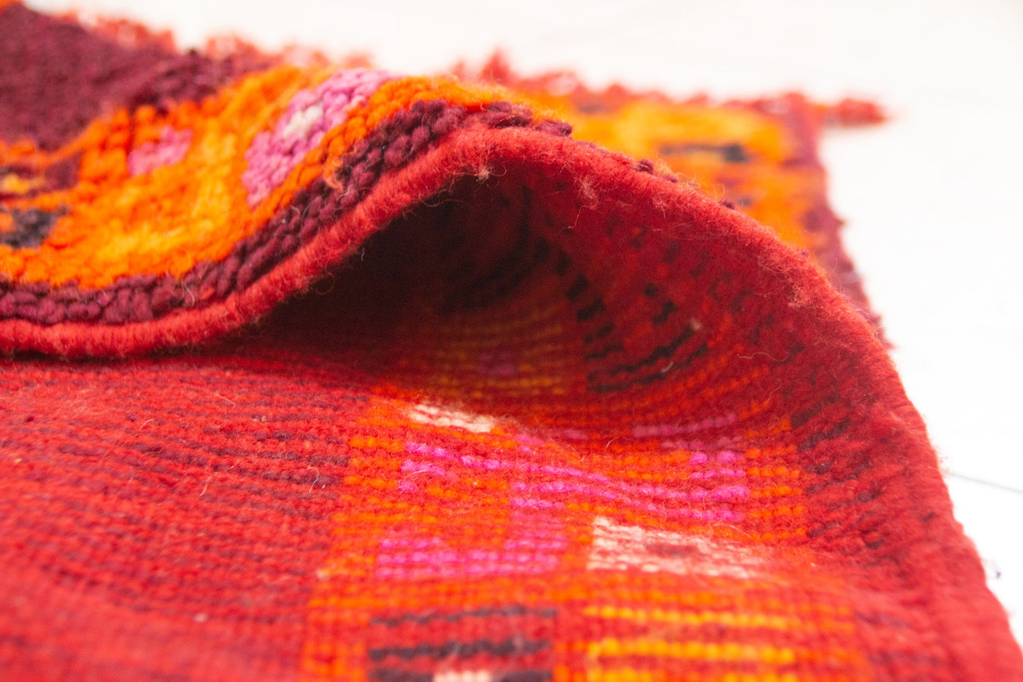 Aït Zayane (Kubba) Star-Rosette — Burgundy Field with Orange Guard Border
