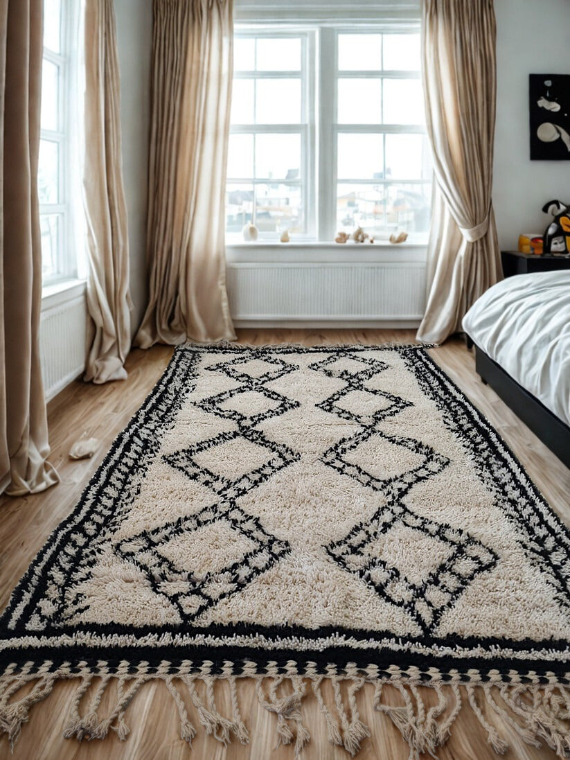 The Fertility Lozenge – Beni Ourain Atlas Rug of Womanhood & Lineage