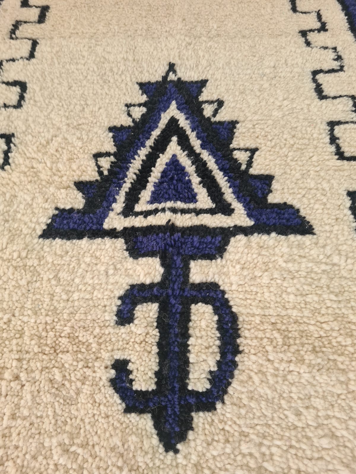 Aït Zayane Stepped Emblem — Little Atlas Wool Rug