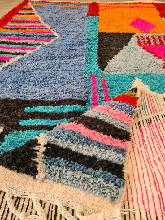 Glass Pieces – Boujaad Festival Geometry in Recycled Wool