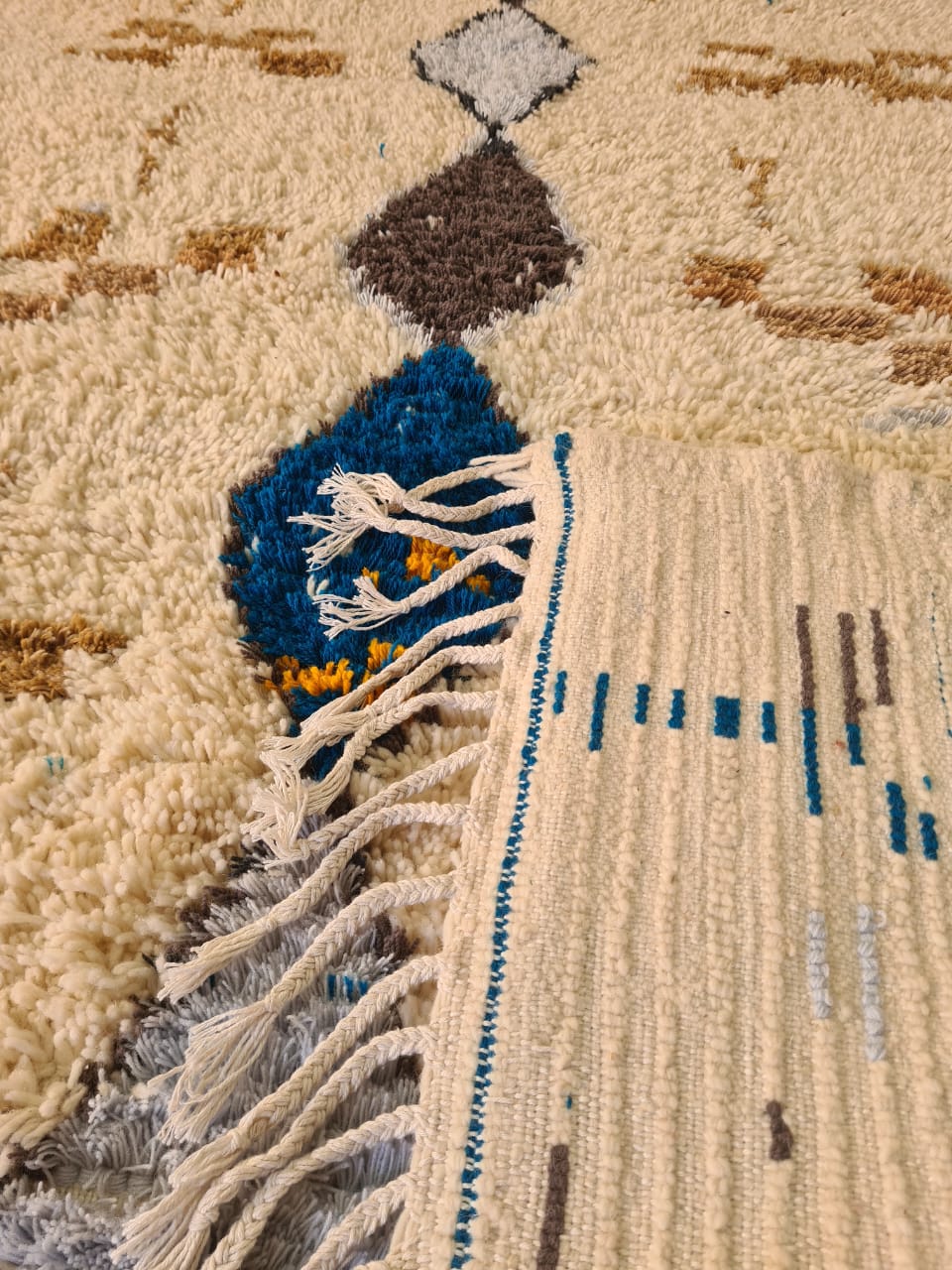 Blue Aura – Azilal Rug of Fertility and Protection