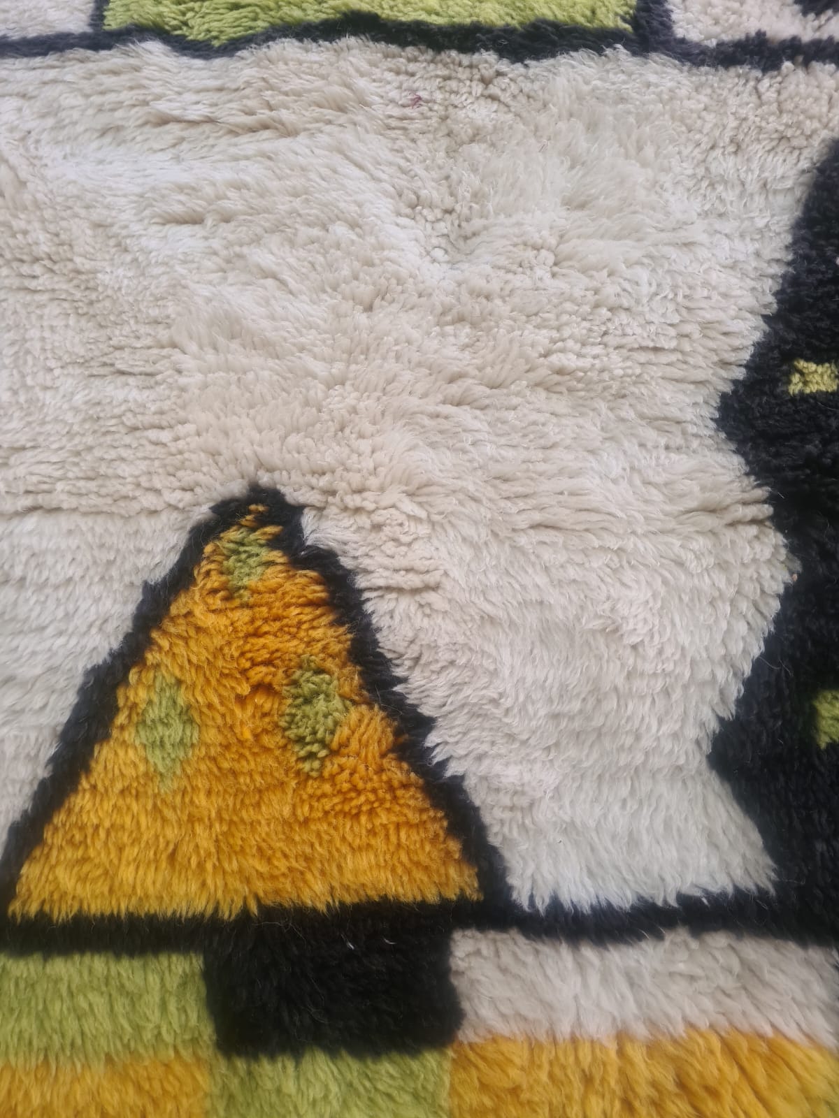 Dreamy Paysage – Azilal Pastoral Meditation in Wool