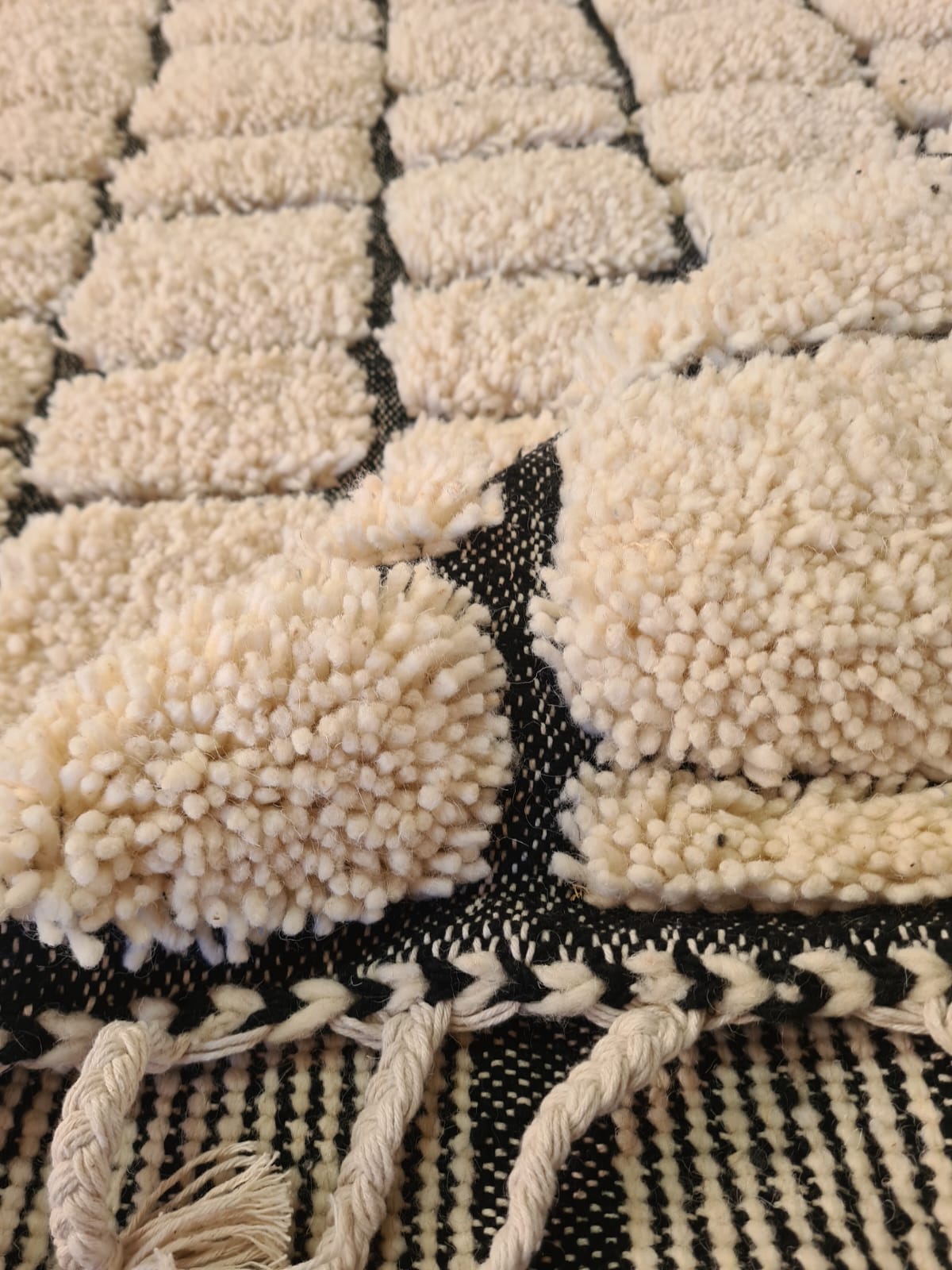 Stone Grid – Beni Ourain Rug in Structured Elevation