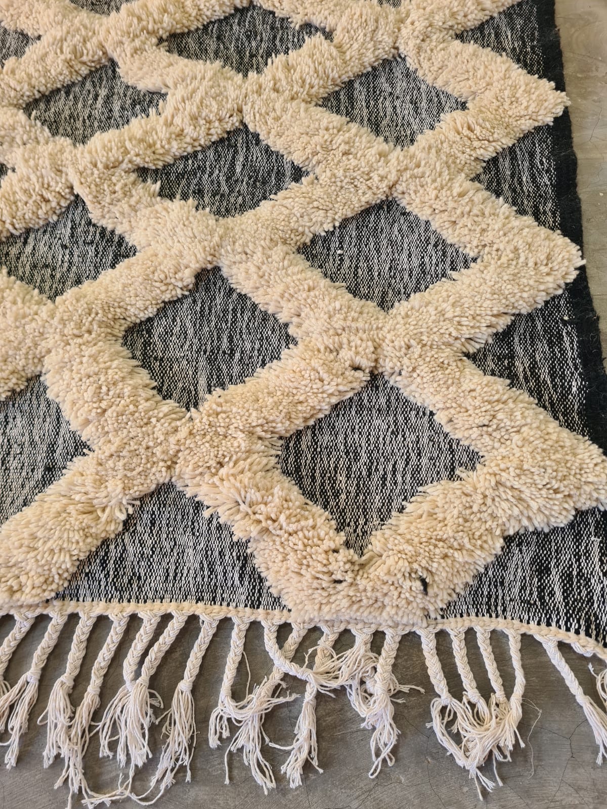 Shadow Grid – Sculpted Diamond Relief in Beni Mrirt Wool