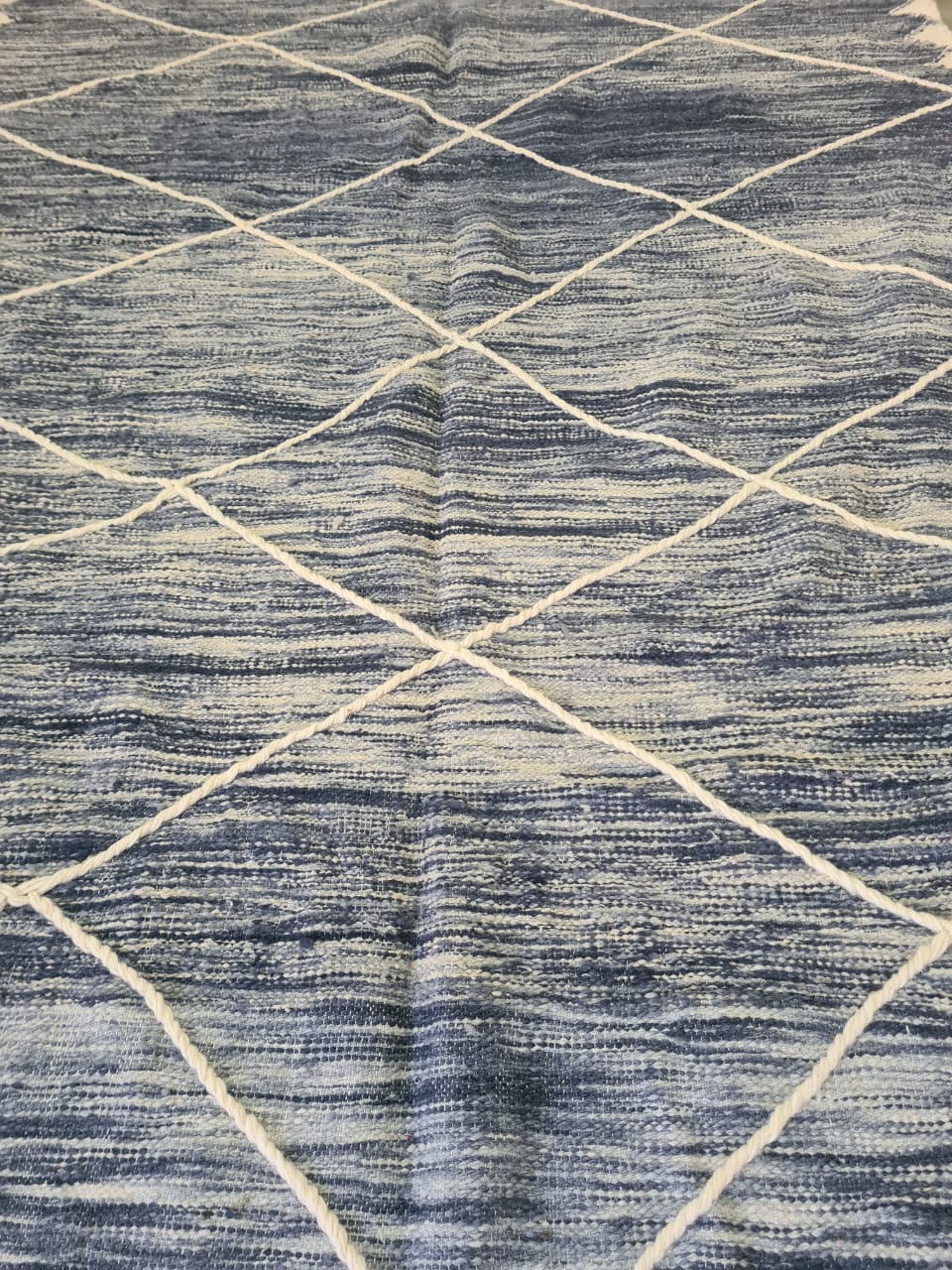 Tide Lines – Zanafi Flatweave in Indigo Wool Geometry