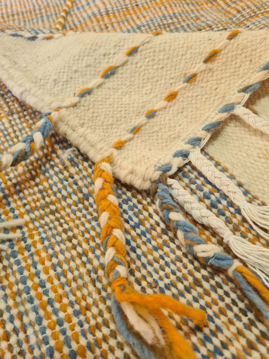 Earthline Harmony – Zanafi Kilim in Warm Gradient Wool