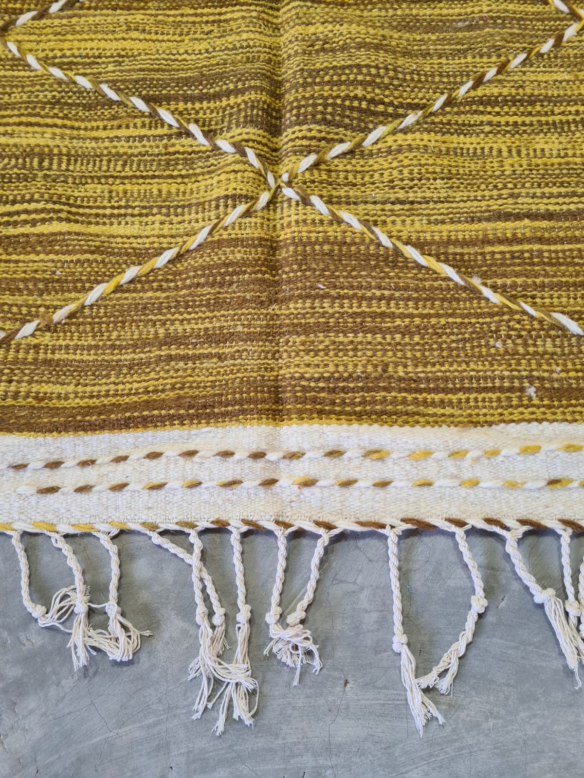 Desert Light – Zanāfi Kilim in Saffron Wool