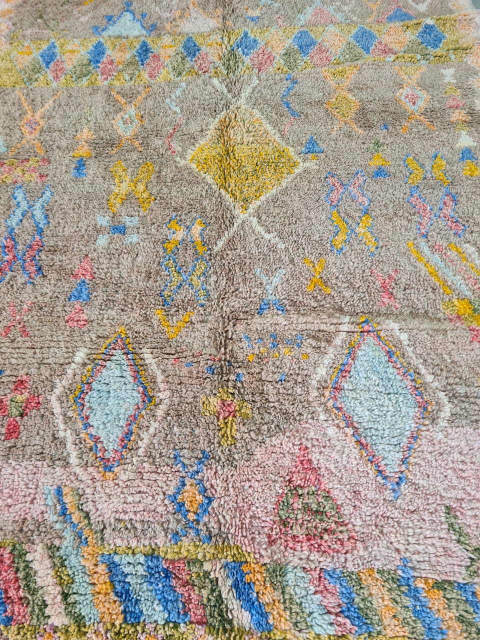 Whispers of Ochre – Boujaad Pastel Glyph Rug