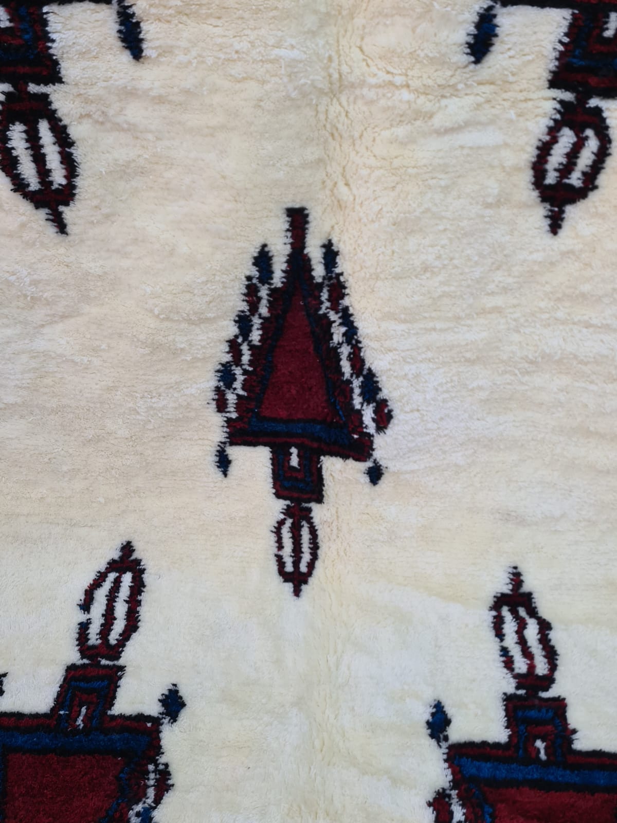 The Fifth Glyph – Aït Zyan Fusion Rug in Acrylic Wool