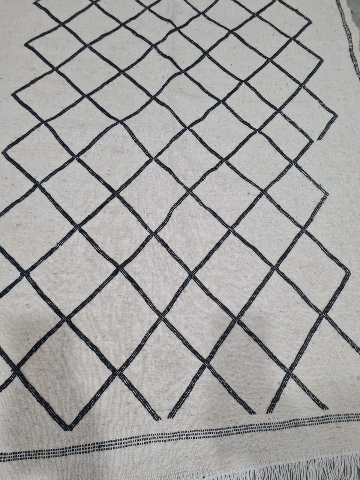 Timhdit Hanbel — Ivory Lattice Ground