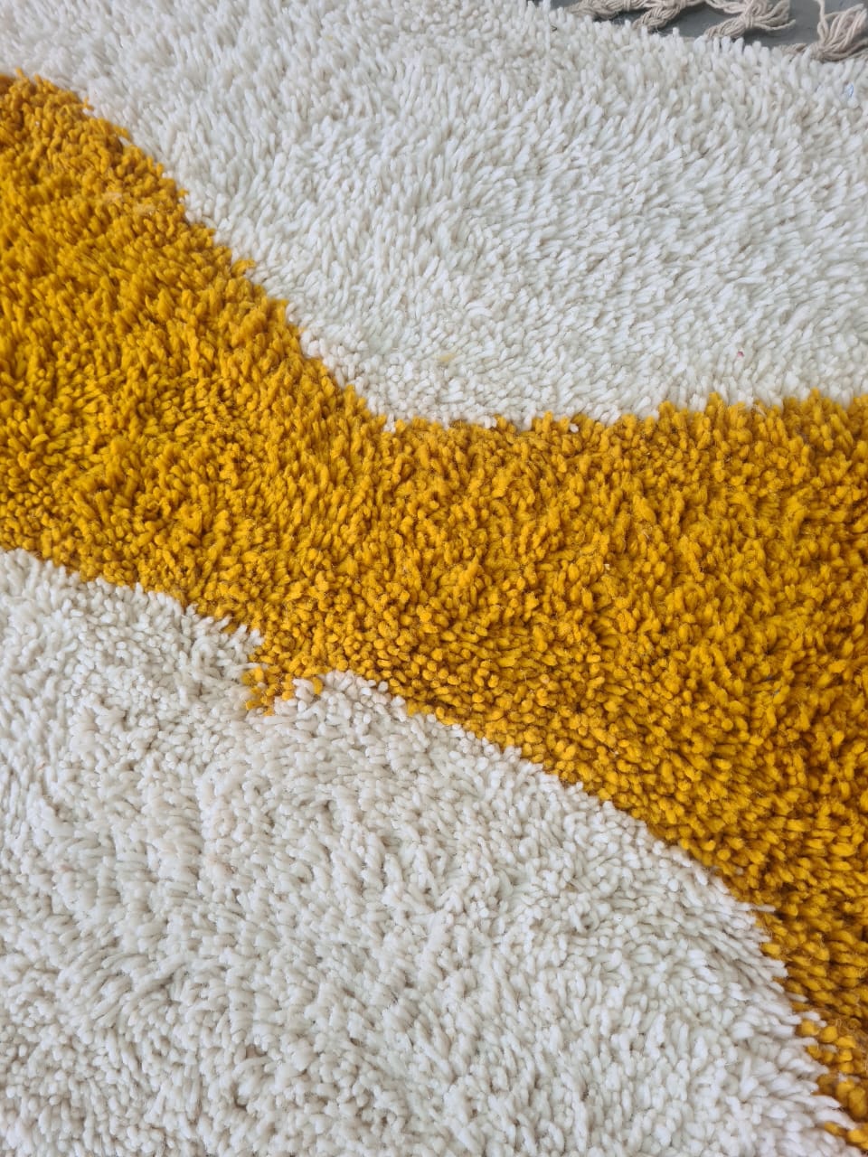 Sun Kissed Horizon – Aït Zyan Rug with Earth & Gold Geometry