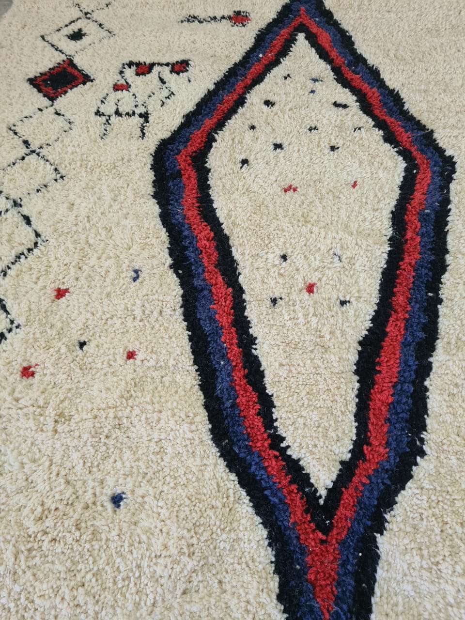 The Meeting of Desires – Fertility Glyphs in Azilal Expressionism