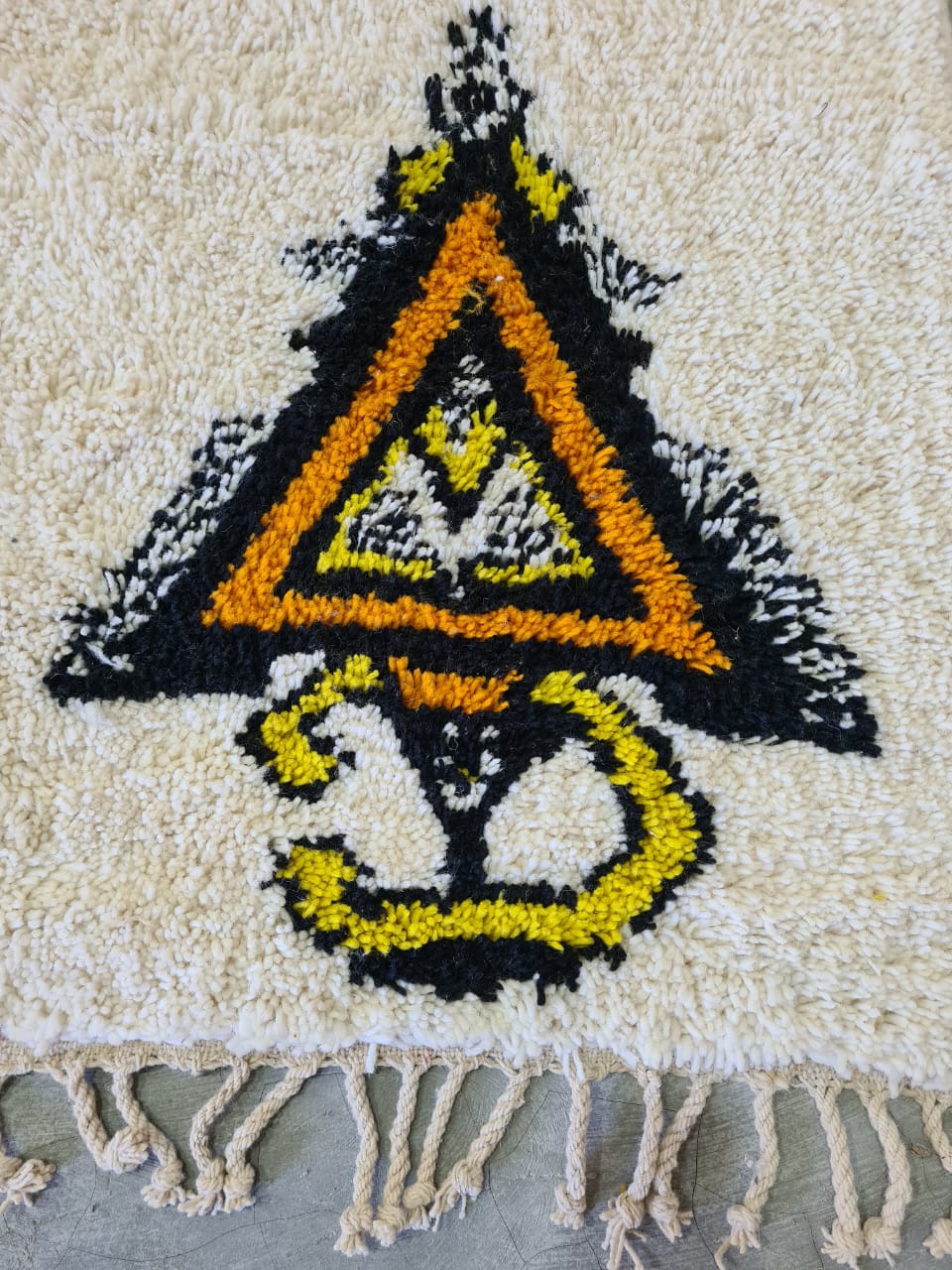 Ait Zayane Corner Talismans — Ivory, Saffron & Onyx