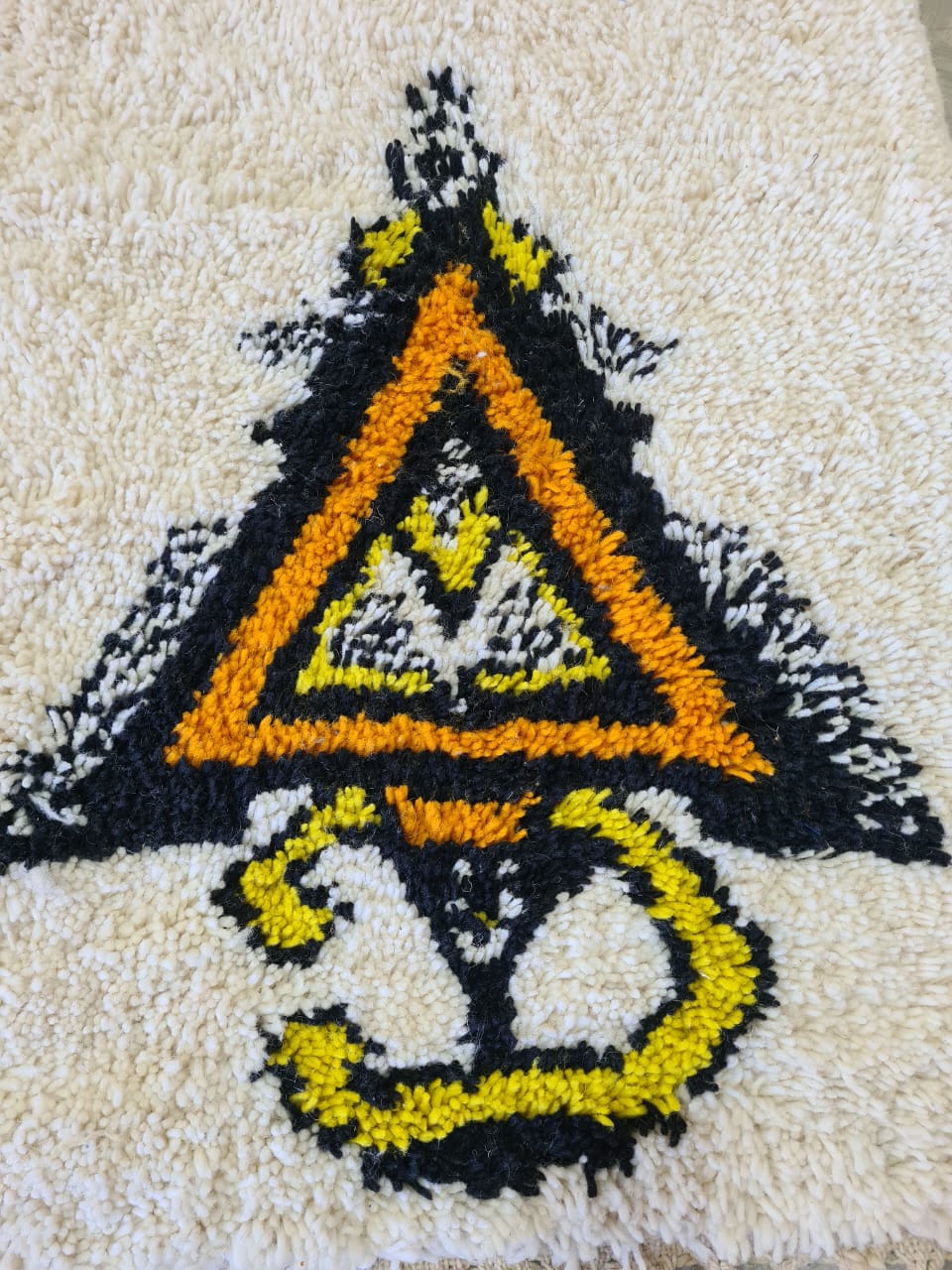 Ait Zayane Corner Talismans — Ivory, Saffron & Onyx