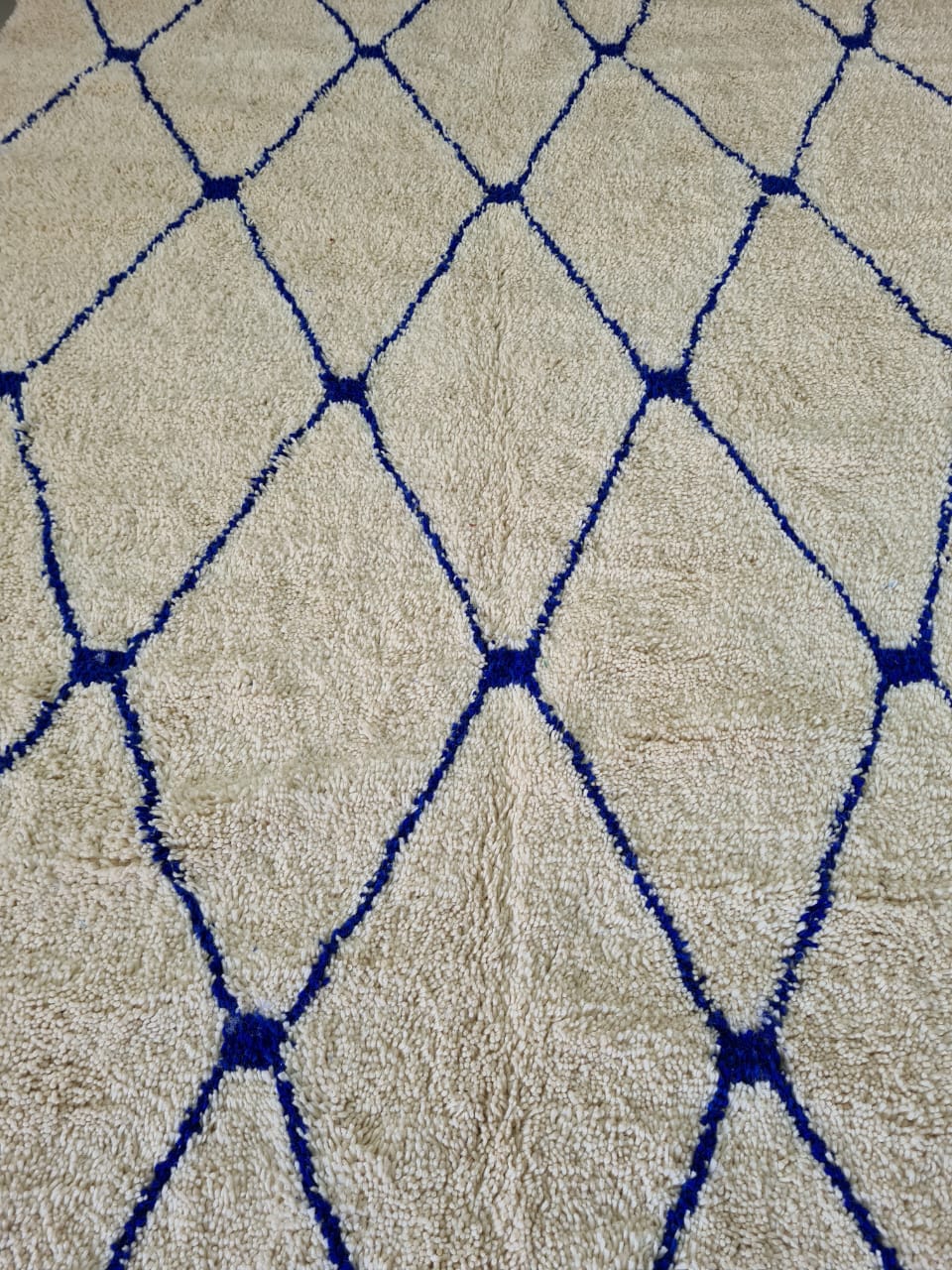 Blue Geometry – Beni Ourain Rug with Indigo Diamond Grid