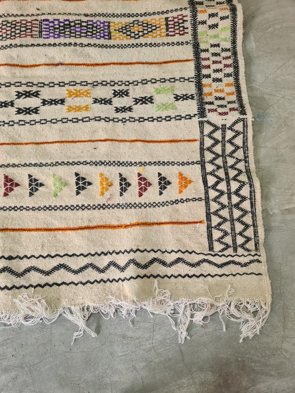 Verdant Geometry – Zemmour Kilim of Spring Harmonies