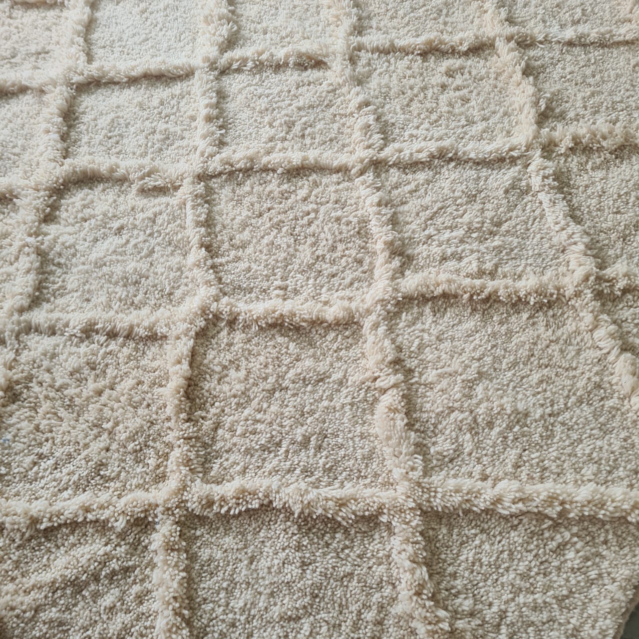Marmoucha Diamond Lattice — Natural Ivory Wool