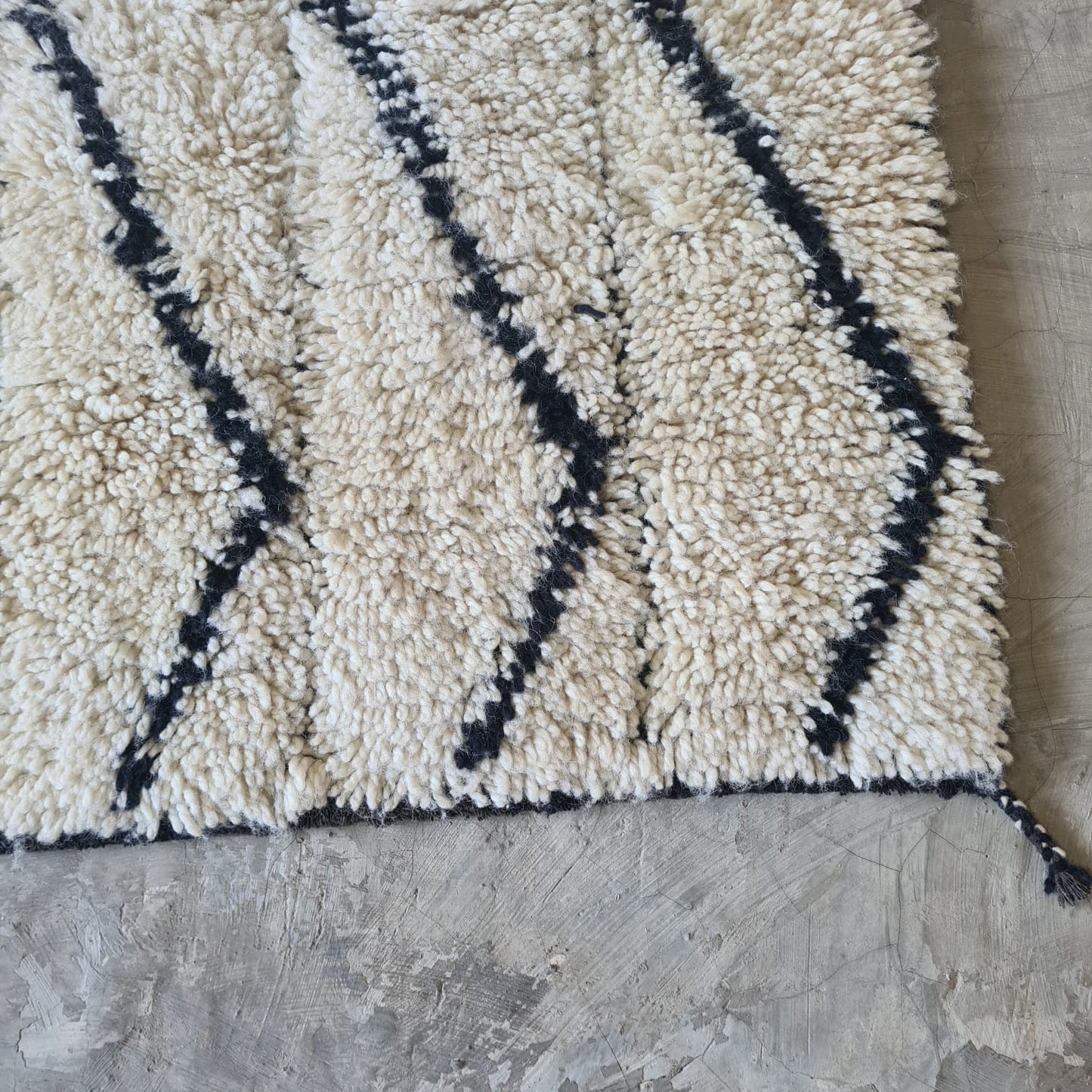 Zig Threshold — Beni Ourain Chevron Flow