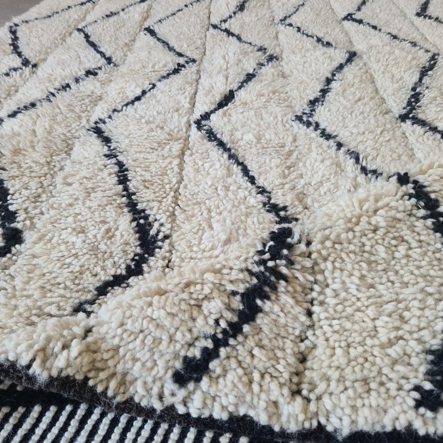 Zig Threshold — Beni Ourain Chevron Flow
