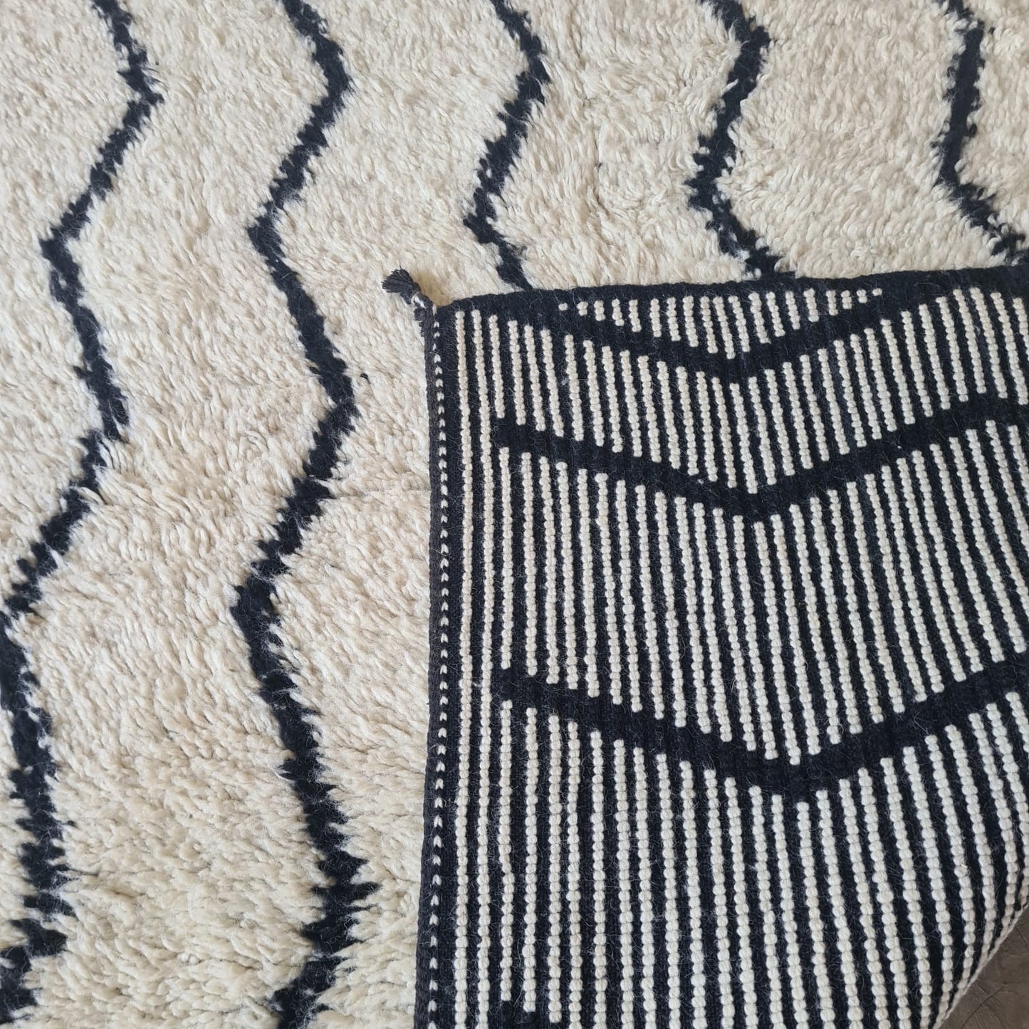 River Zig — Beni Ourain Serpentine Lines