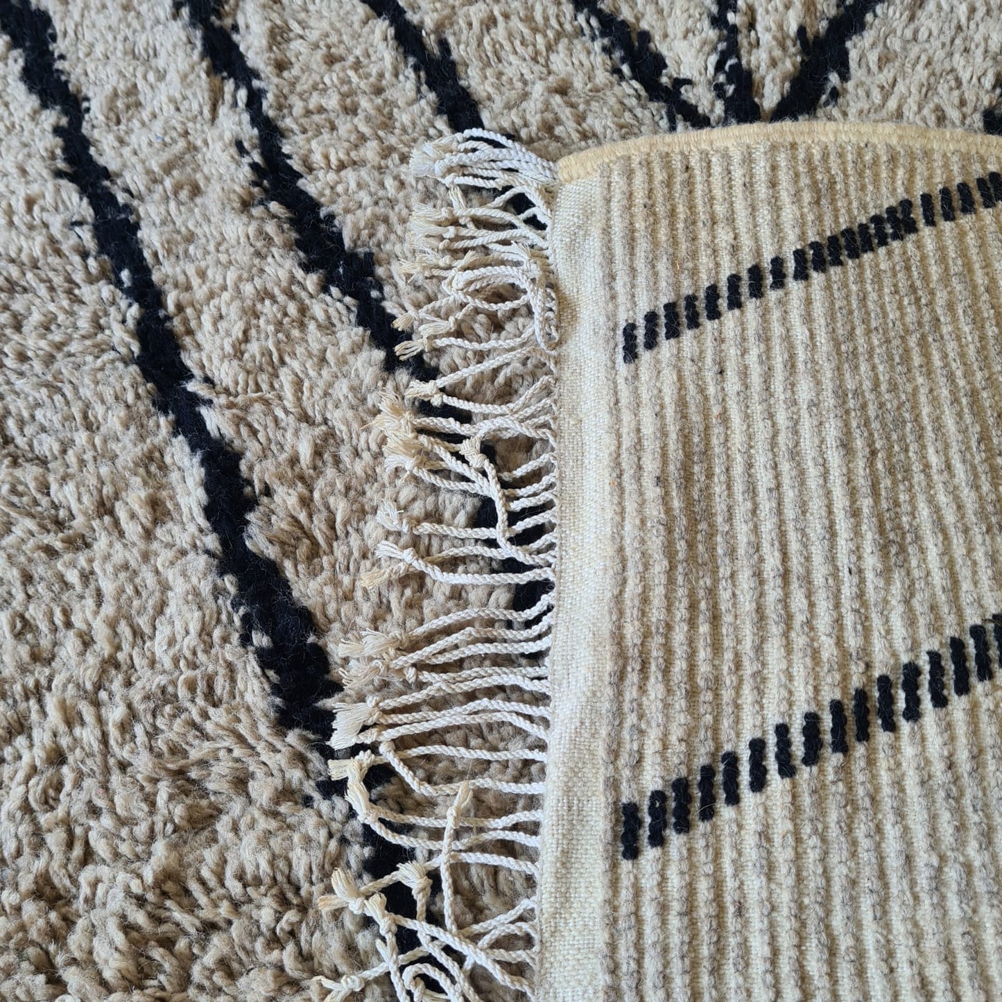 Ivory Axis — Beni Ourain Ribbed Branches