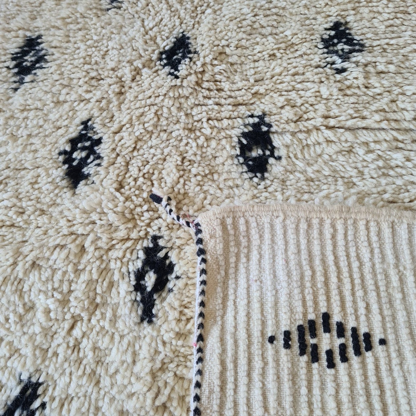 Ivory Constellation — Marmoucha Seed Tufts