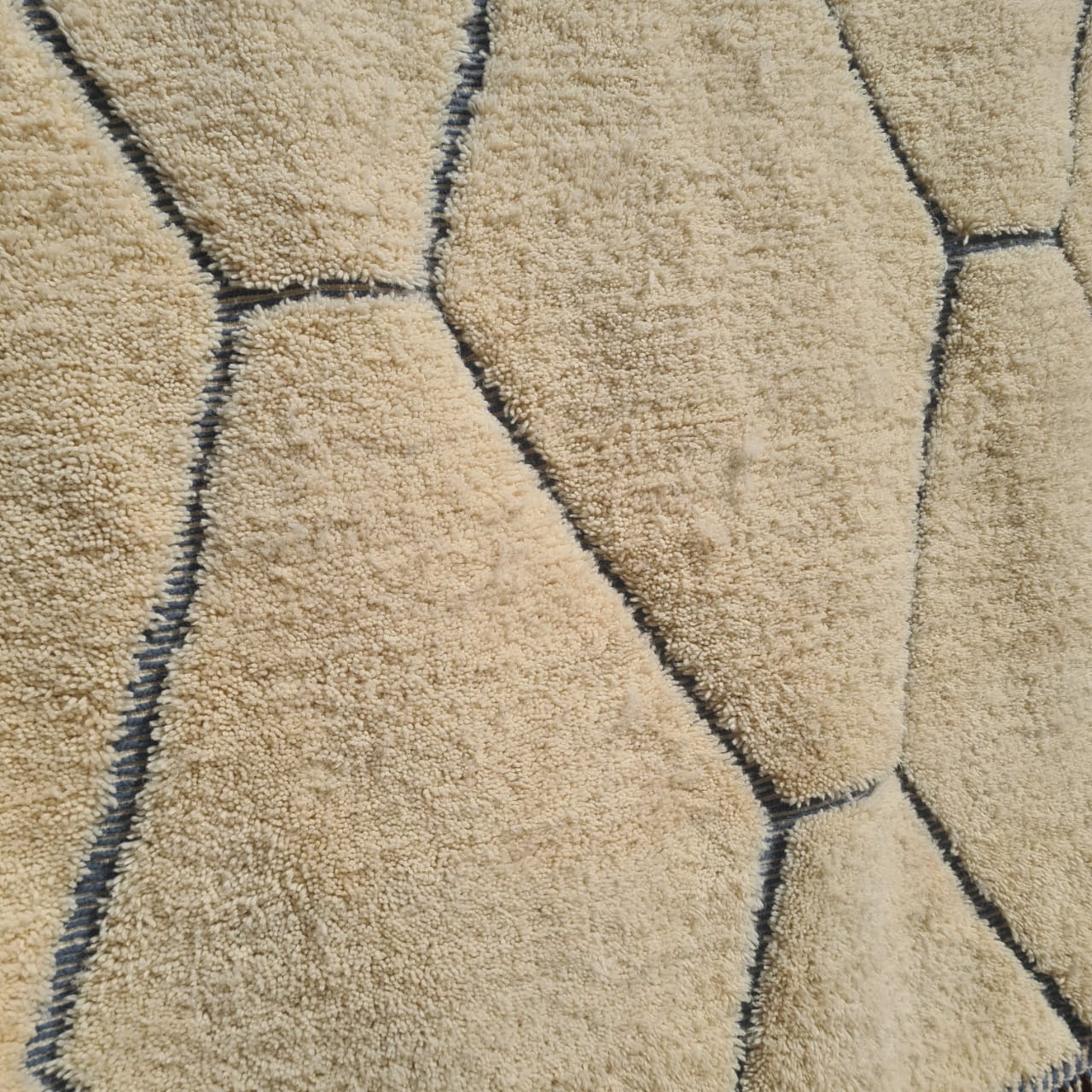 Marmoucha Azure Honeycomb — Ivory Field