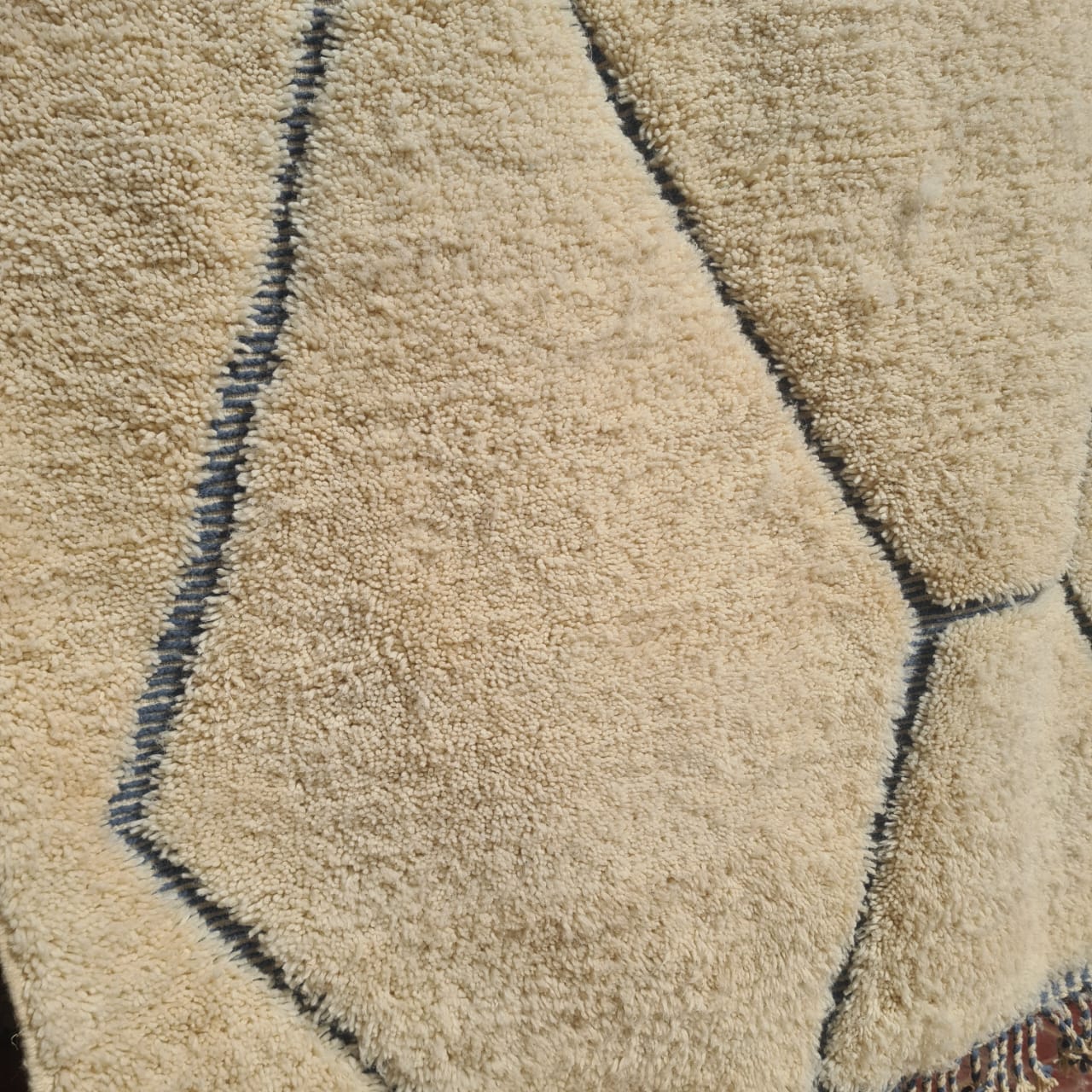 Marmoucha Azure Honeycomb — Ivory Field