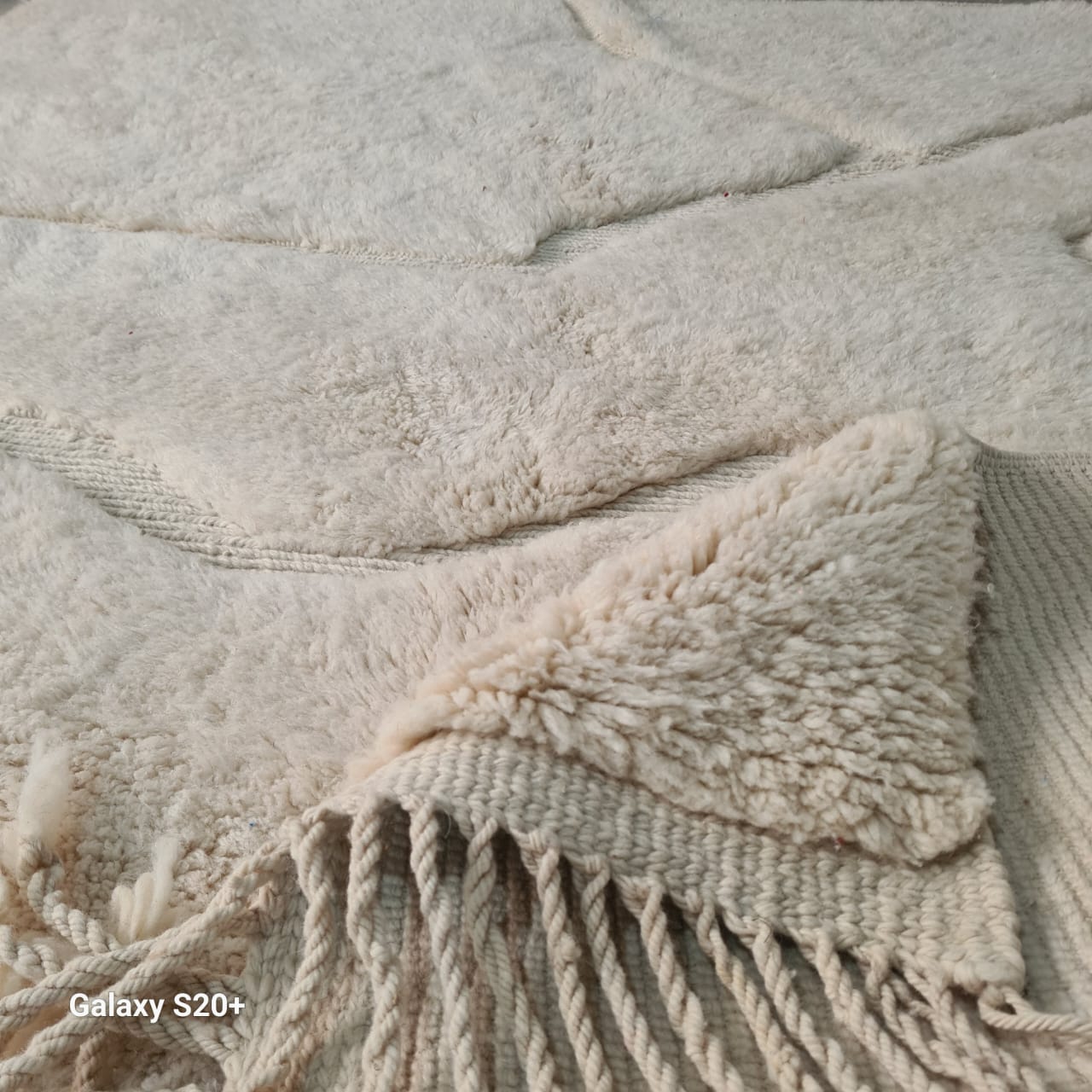 Marmoucha Ivory Topography — Sculpted Relief Field