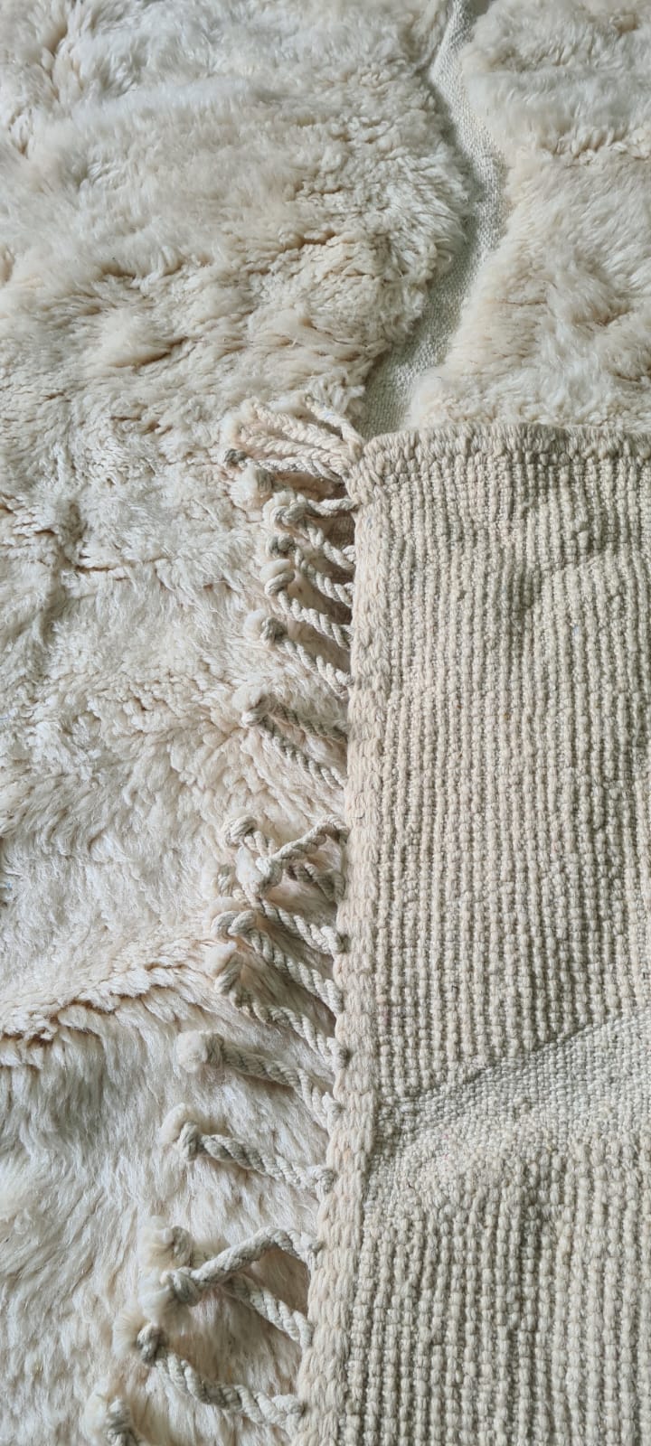 Beni Mrirt Linear Relief — Ivory Passage Composition