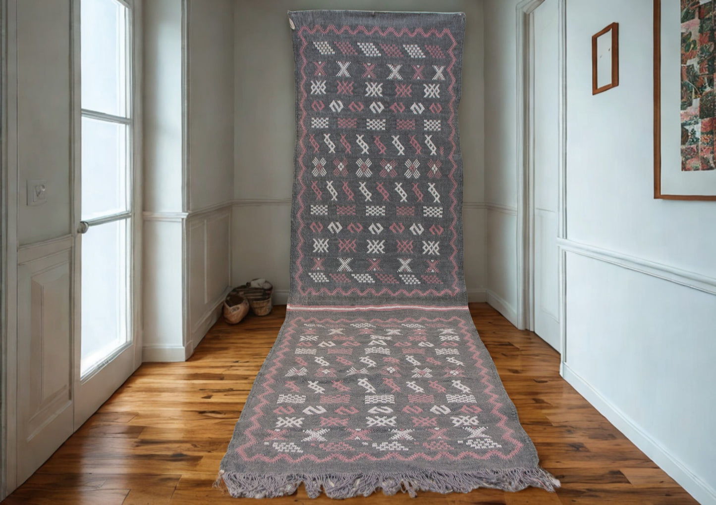 Silent Glyphs – Boujaad Runner